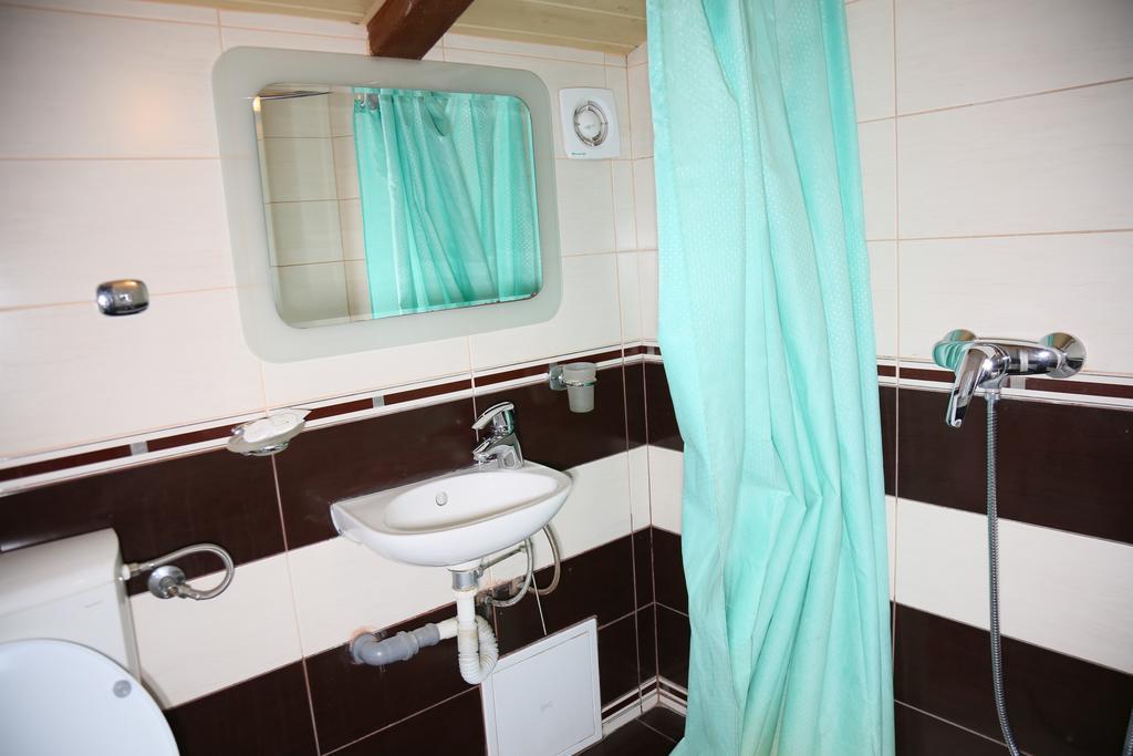 رومان Hotel Zara المظهر الخارجي الصورة