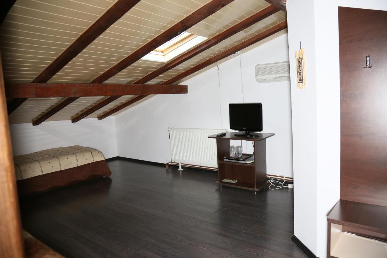 رومان Hotel Zara المظهر الخارجي الصورة